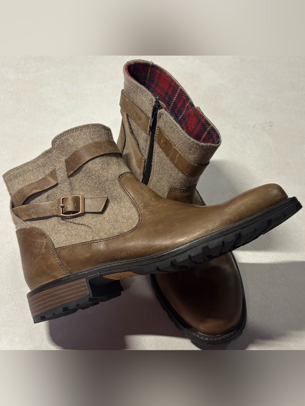 Merrell Brown Leather & Tan Wool Lace-Up Boots with Buckle